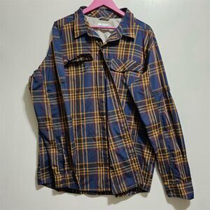 Columbia Men's XL Blue Plaid Long Sleeve Button-Up Shirt with Chest Pocket